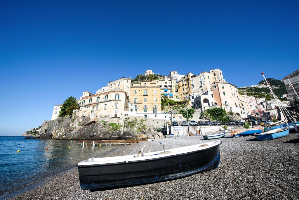 Al Corso Apartments By Amalfivacation Minori Exteriér fotografie